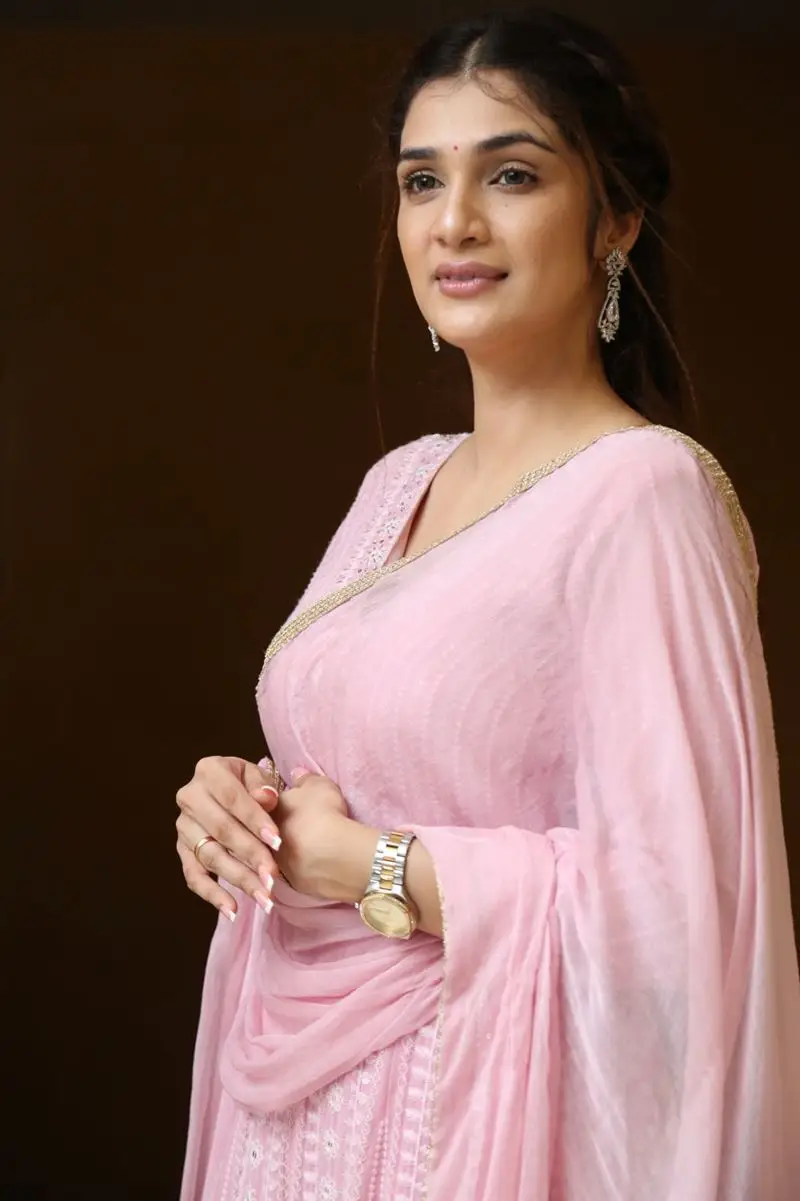 Telugu Actress Hasini Sudhir In Beautiful Pink Gown